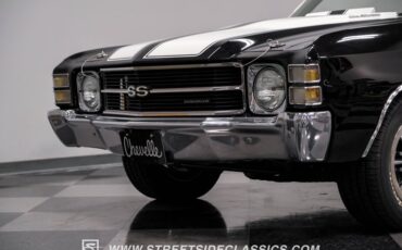 Unknown-Chevelle-1971-Black-Black-13