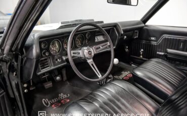 Unknown-Chevelle-1971-Black-Black-2