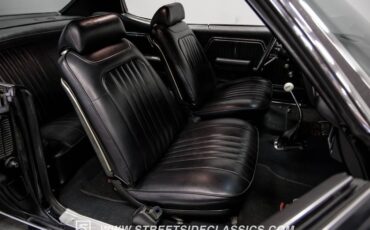 Unknown-Chevelle-1971-Black-Black-47
