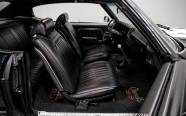 Unknown-Chevelle-1971-Black-Black-48