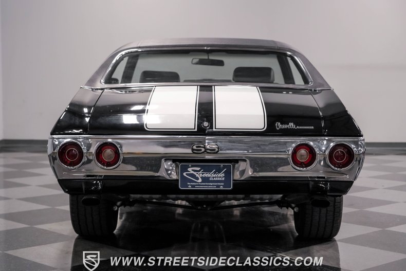 Unknown-Chevelle-1971-Black-Black-6