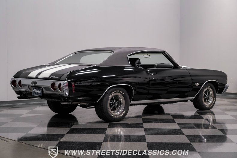 Unknown-Chevelle-1971-Black-Black-9