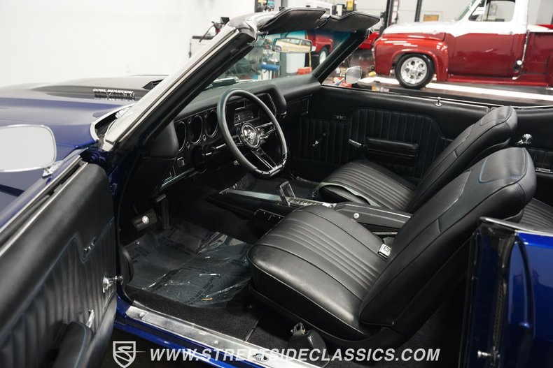 Unknown-Chevelle-1971-Dark-Blue-Black-2