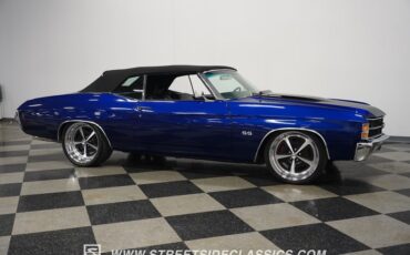 Unknown-Chevelle-1971-Dark-Blue-Black-25