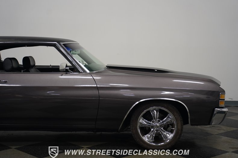 Unknown-Chevelle-1971-Gray-Black-12