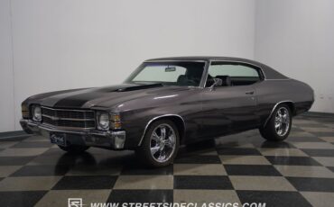 Unknown-Chevelle-1971-Gray-Black-19