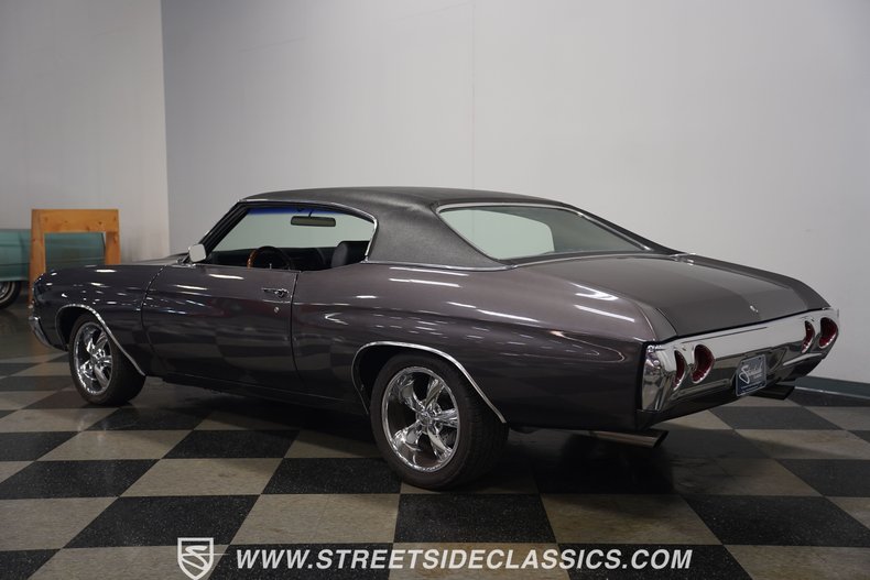Unknown-Chevelle-1971-Gray-Black-23