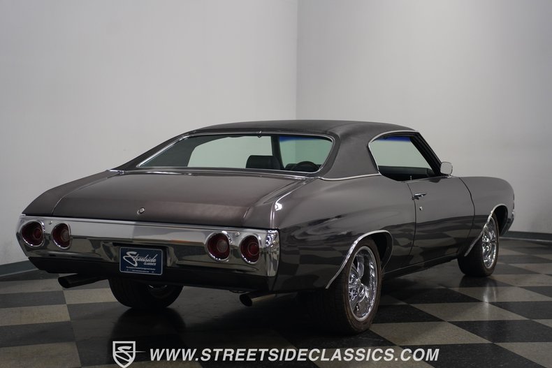 Unknown-Chevelle-1971-Gray-Black-26