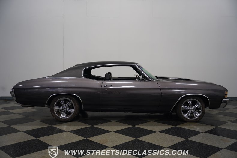 Unknown-Chevelle-1971-Gray-Black-29
