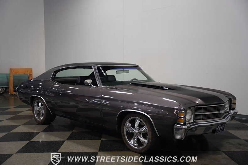 Unknown-Chevelle-1971-Gray-Black-31
