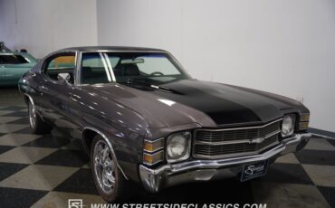 Unknown-Chevelle-1971-Gray-Black-32