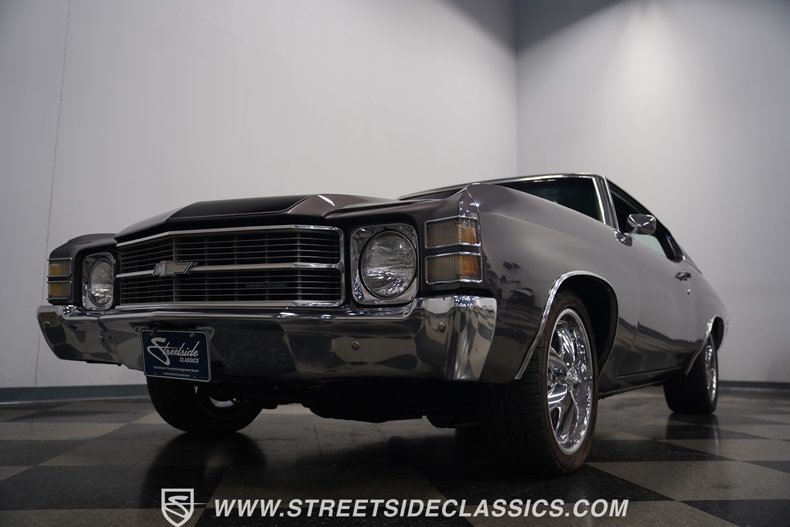 Unknown-Chevelle-1971-Gray-Black-37