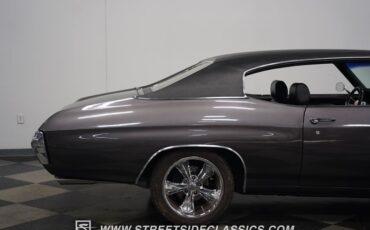 Unknown-Chevelle-1971-Gray-Black-5