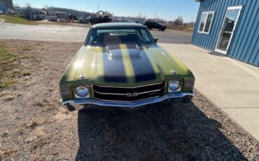 Unknown-Chevelle-1971-Green-Green-12