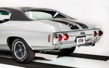 Unknown-Chevelle-1971-Nevada-Silver-Black-10