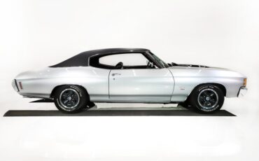 Unknown-Chevelle-1971-Nevada-Silver-Black-29
