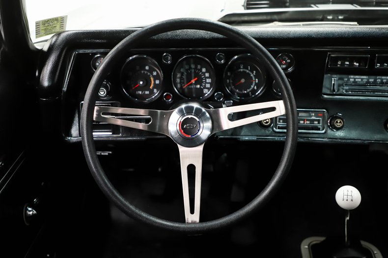 Unknown-Chevelle-1971-Nevada-Silver-Black-30