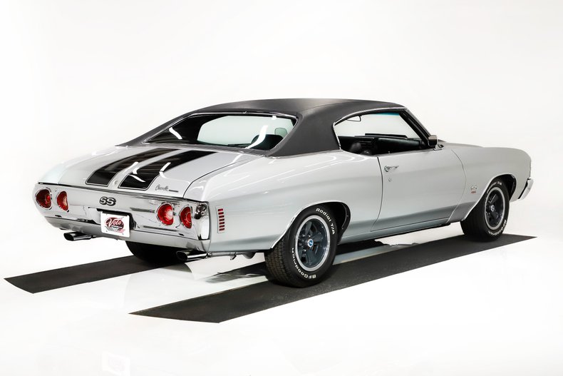 Unknown-Chevelle-1971-Nevada-Silver-Black-40