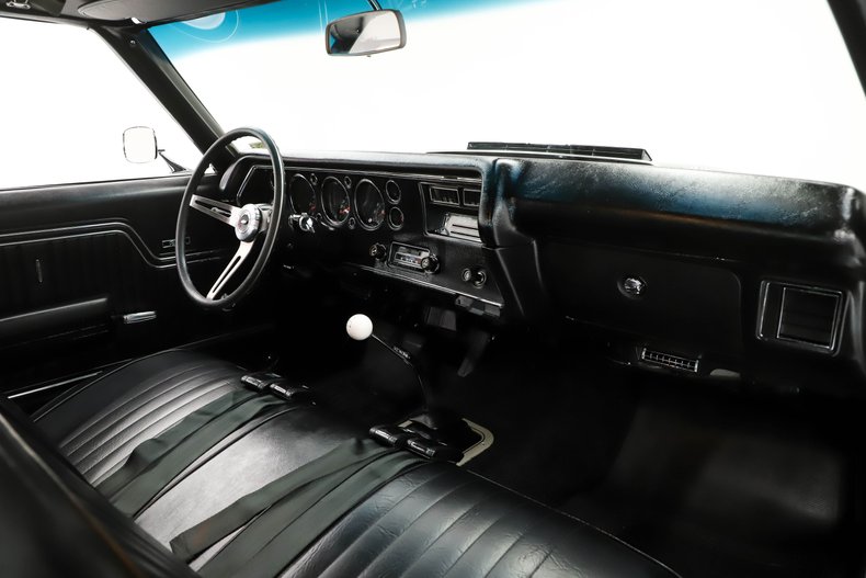 Unknown-Chevelle-1971-Nevada-Silver-Black-44