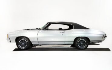 Unknown-Chevelle-1971-Nevada-Silver-Black-46