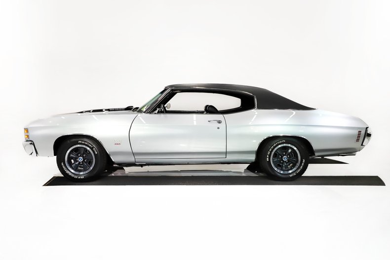Unknown-Chevelle-1971-Nevada-Silver-Black-46