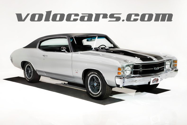 Unknown-Chevelle-1971-Nevada-Silver-Black