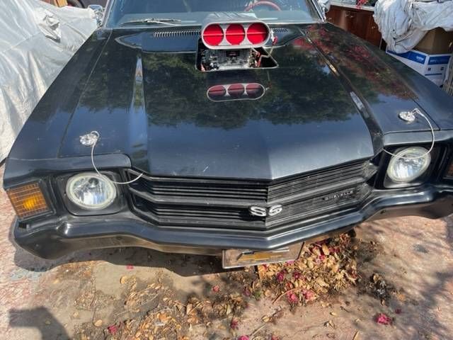 Unknown-Chevelle-1972-Black-7