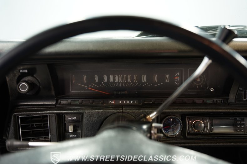 Unknown-Chevelle-1972-Brandywine-White-10