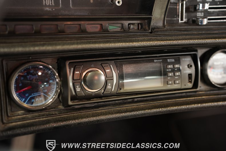 Unknown-Chevelle-1972-Brandywine-White-12