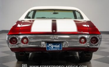 Unknown-Chevelle-1972-Brandywine-White-38