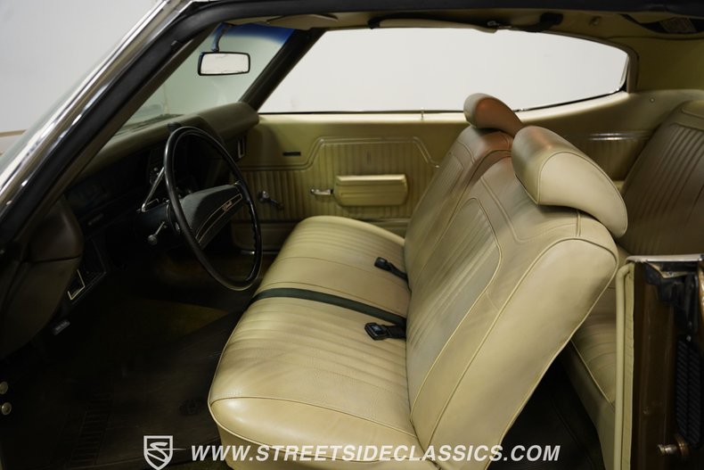 Unknown-Chevelle-1972-Golden-Brown-Tan-34