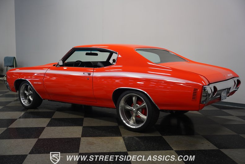 Unknown-Chevelle-1972-Orange-Black-10