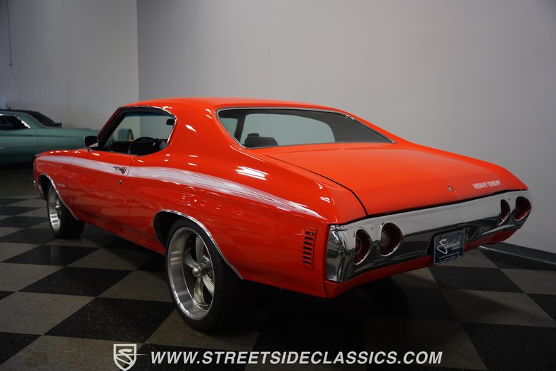 Unknown-Chevelle-1972-Orange-Black-11