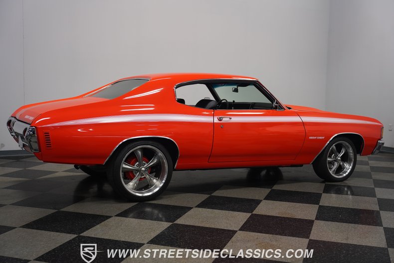 Unknown-Chevelle-1972-Orange-Black-15