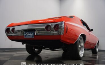 Unknown-Chevelle-1972-Orange-Black-32