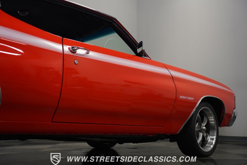 Unknown-Chevelle-1972-Orange-Black-33