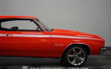 Unknown-Chevelle-1972-Orange-Black-35