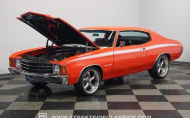 Unknown-Chevelle-1972-Orange-Black-36