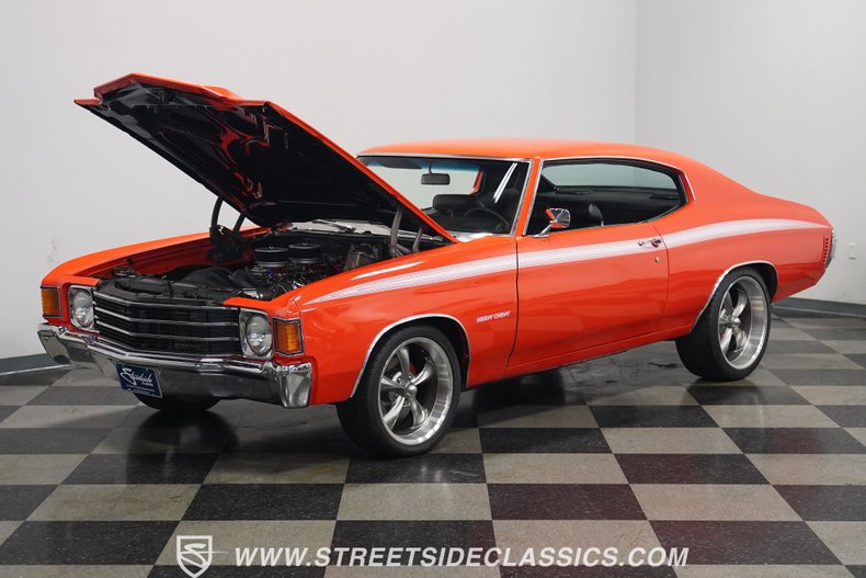 Unknown-Chevelle-1972-Orange-Black-36