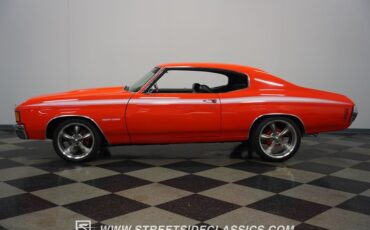 Unknown-Chevelle-1972-Orange-Black-49