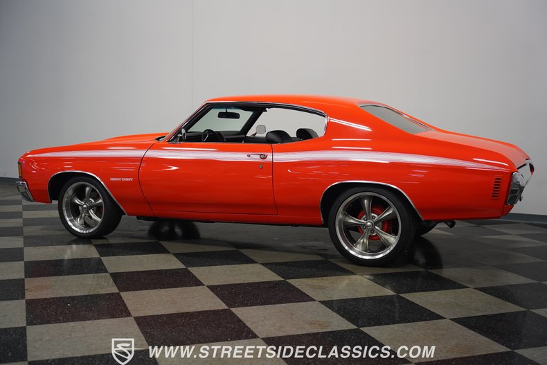 Unknown-Chevelle-1972-Orange-Black-9