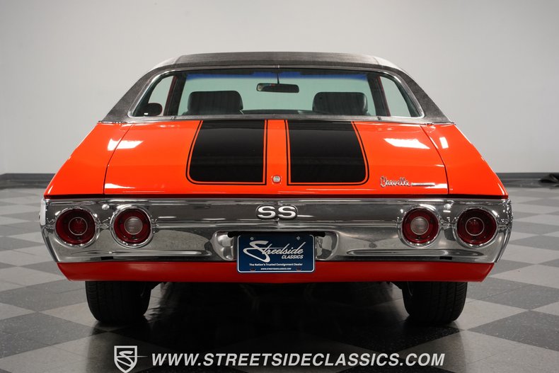 Unknown-Chevelle-1972-Orange-Flame-Black-17