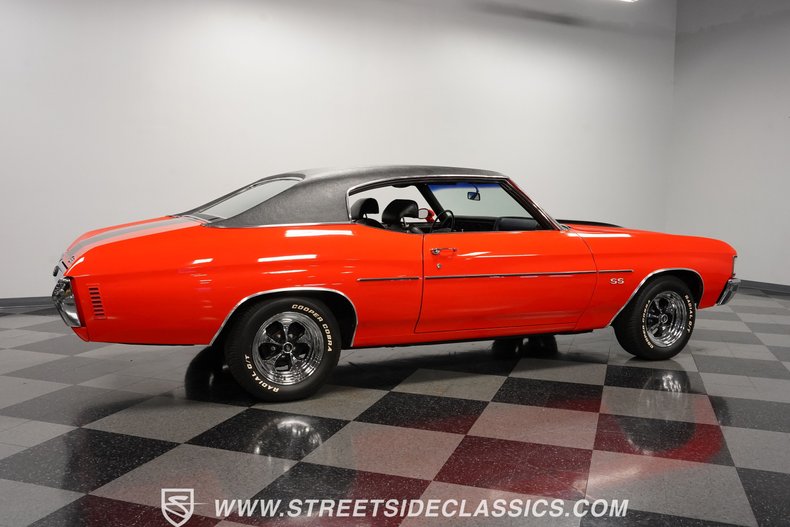 Unknown-Chevelle-1972-Orange-Flame-Black-20
