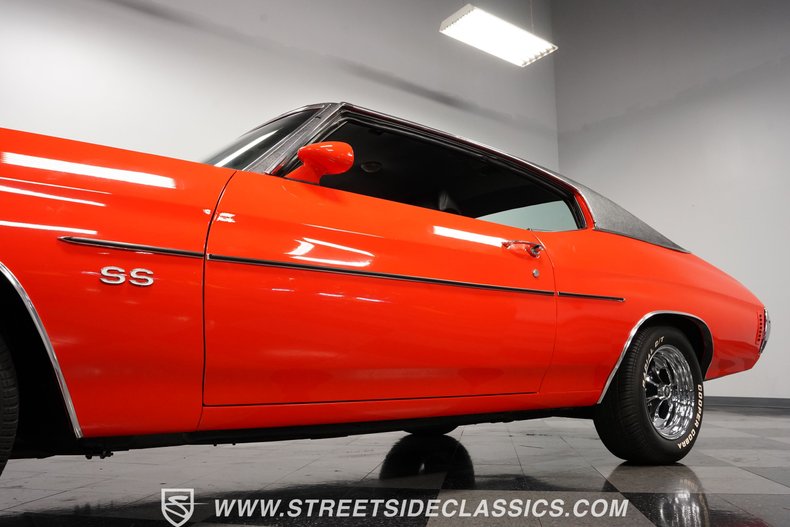 Unknown-Chevelle-1972-Orange-Flame-Black-29