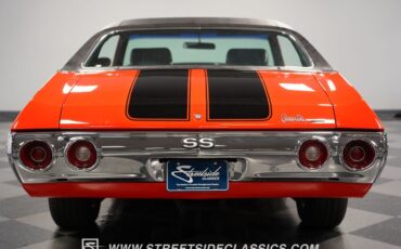 Unknown-Chevelle-1972-Orange-Flame-Black-32