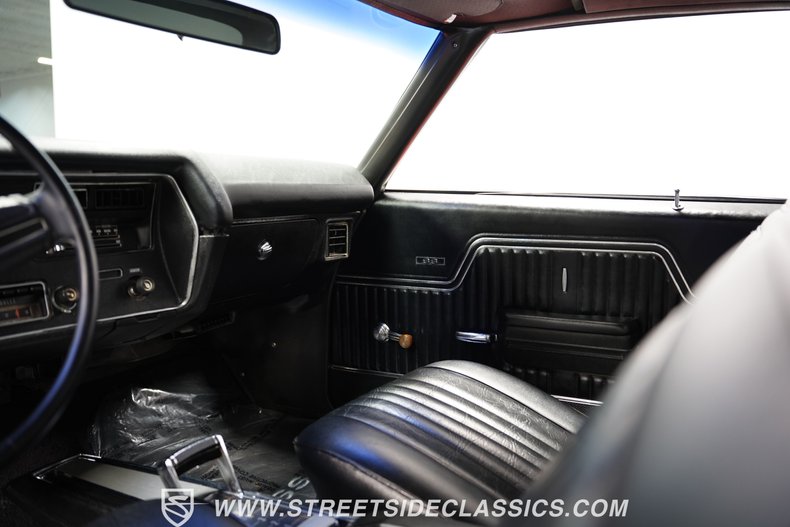 Unknown-Chevelle-1972-Orange-Flame-Black-48