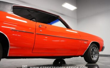 Unknown-Chevelle-1972-Orange-Flame-Black-9