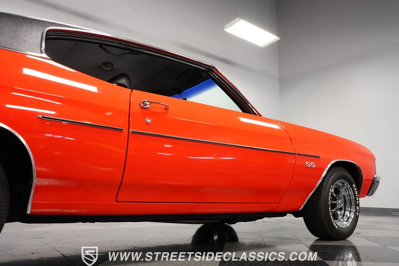 Unknown-Chevelle-1972-Orange-Flame-Black-9