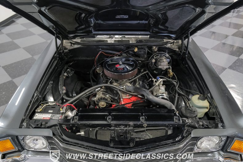 Unknown-Chevelle-1972-Pepper-Gray-Metallic-Black-1