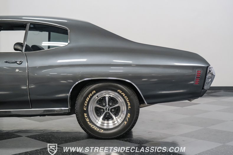Unknown-Chevelle-1972-Pepper-Gray-Metallic-Black-11